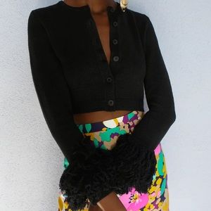 Joostricot Cropped Black Sweater